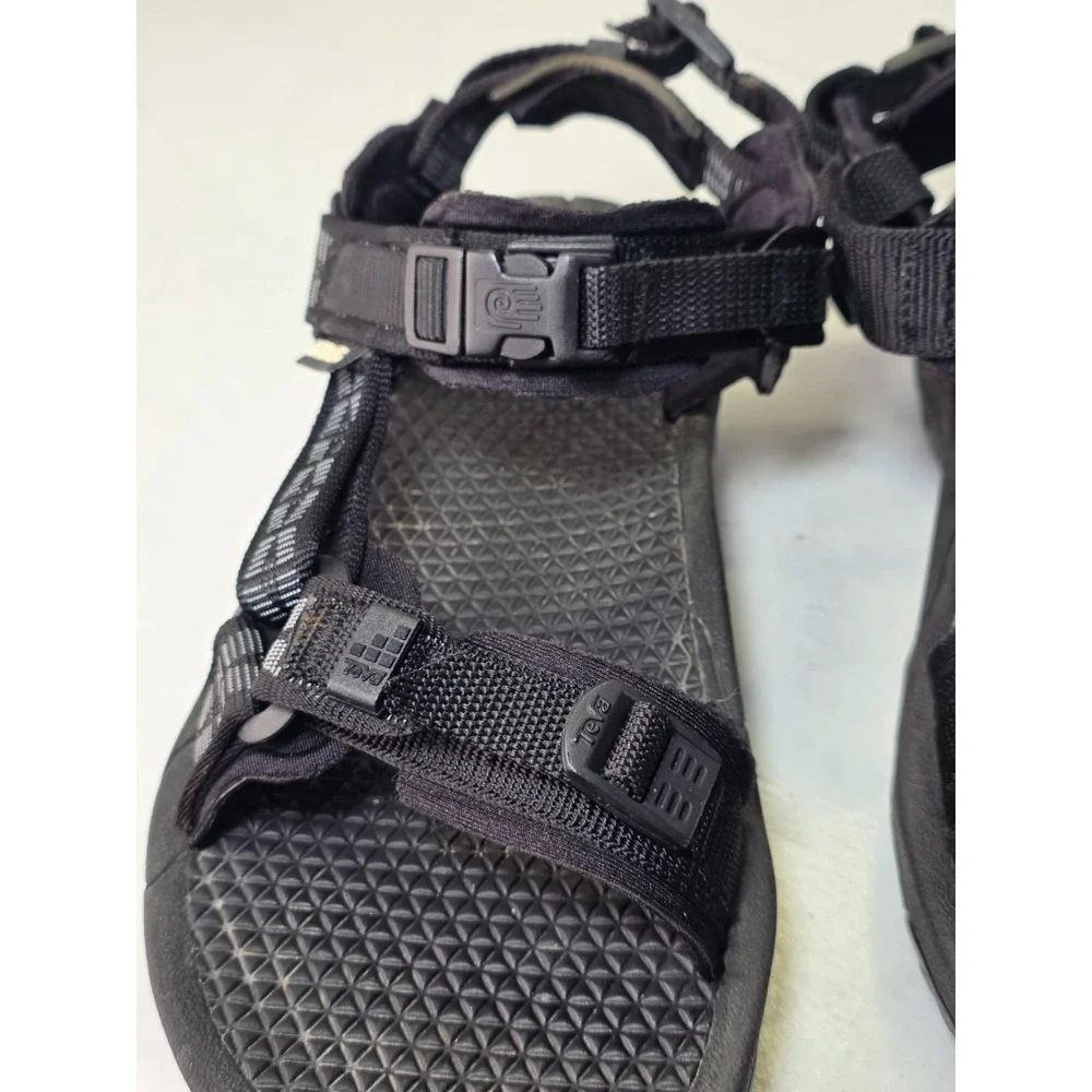 Teva Men's Sandals Size 9 EU 42 Black Strappy Open Toe Universal‎ Hiking Shoes